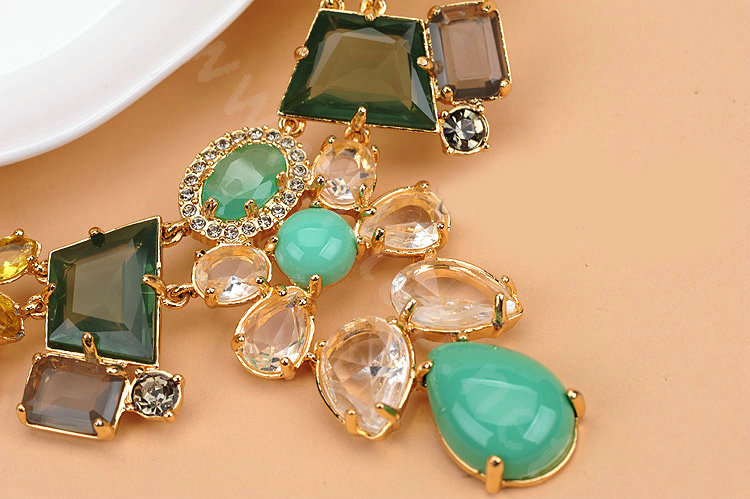 Luxury Exaggeration Women Choker Crystal Gems Flower Bib Necklace Jewelry - Green