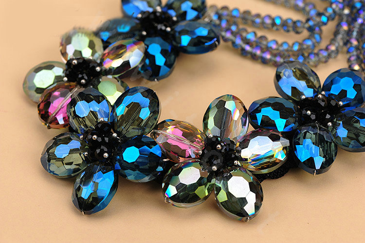 Luxury Exaggeration Women Choker Multilayer Crystal Bead Flower Bib Necklace Jewelry - Blue
