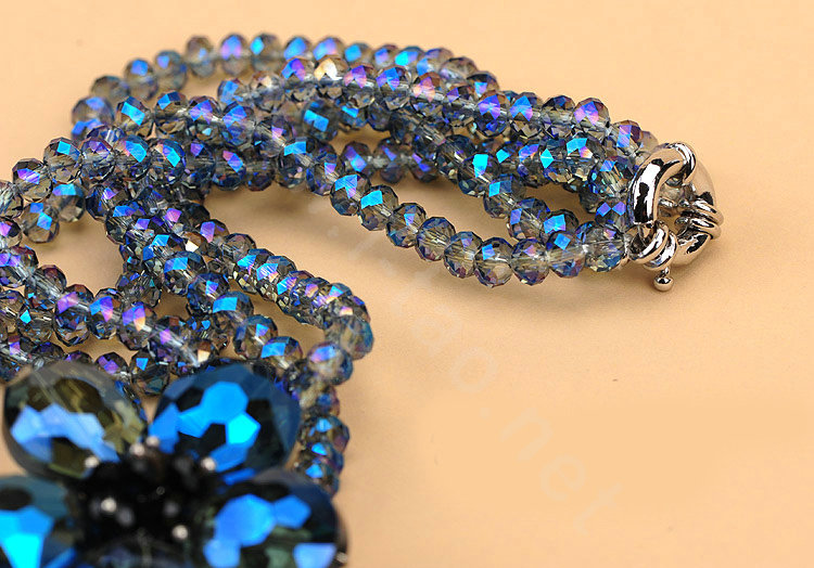Luxury Exaggeration Women Choker Multilayer Crystal Bead Flower Bib Necklace Jewelry - Blue