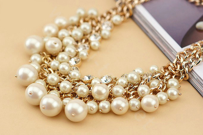 Luxury Exaggeration Women Choker Multilayer Crystal Pearl Bib Necklace Jewelry - Beige