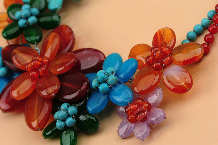 Luxury Exaggeration Women Choker Natural Stone Gem Flower Bib Necklace Jewelry - Red+Blue