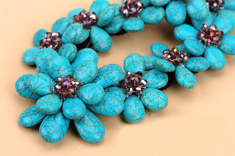 Luxury Fashion Women Exaggeration Choker Natural Gems Flower Bib Necklace Jewelry - Blue