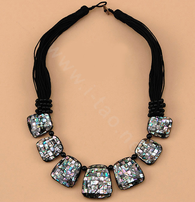 Luxury Fashion Women Exaggeration Choker Natural Shell Bib Necklace Jewelry - Black