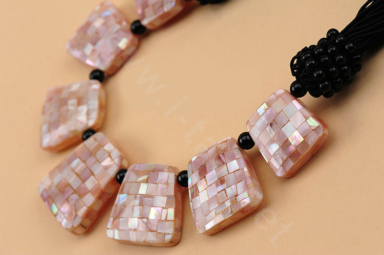 Luxury Fashion Women Exaggeration Choker Natural Shell Bib Necklace Jewelry - Pink