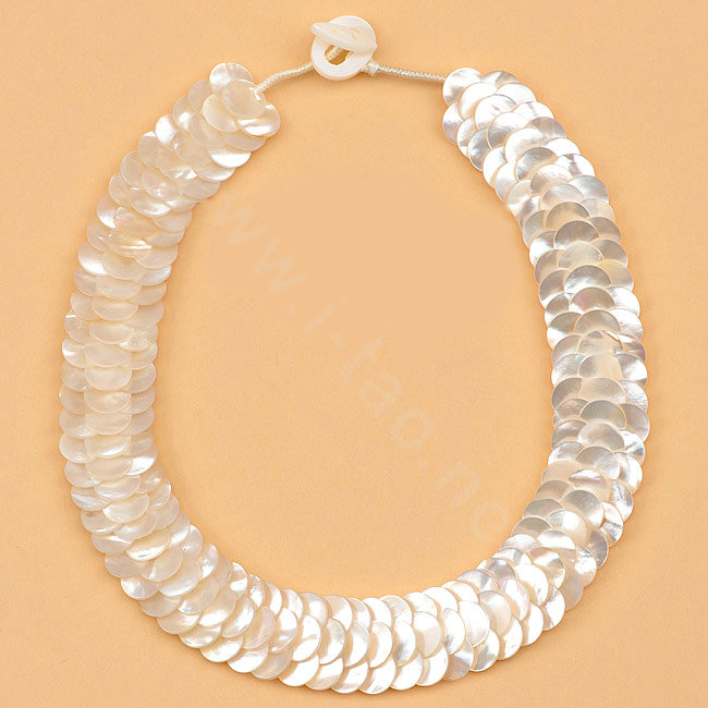 Luxury Fashion Women Exaggeration Choker Natural Shell Slice Bib Necklace Jewelry - White