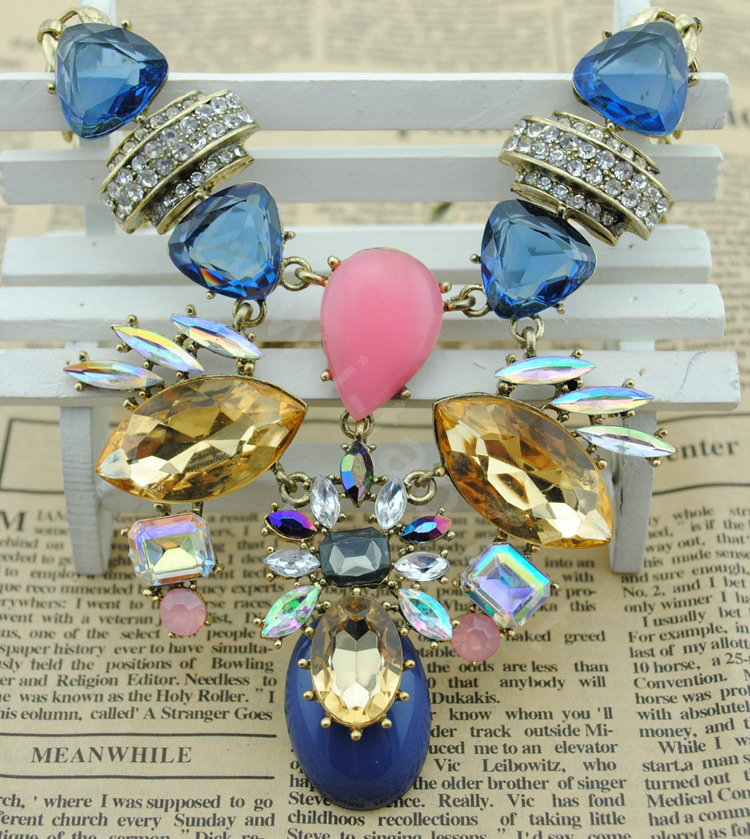 Luxury Multicolor Crystal Gemstone Pendant Choker Statement Bib Necklace Women Jewelry