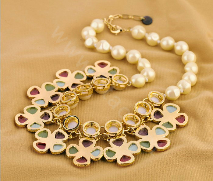 Luxury Multicolor Crystal Pearl Gemstone Flower Pendant Choker Bib Statement Necklace Women Jewelry