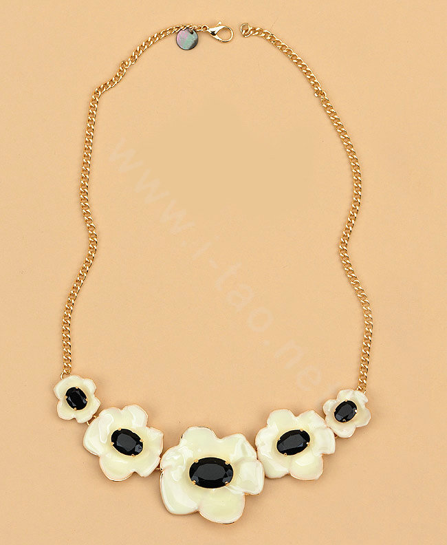 Luxury Simple Women Choker Gems Flower Bib Necklace Jewelry Gold plated - White