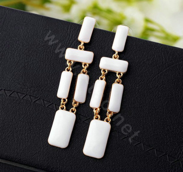 Luxury Unique White Gemstone Drop Stud Earrings Gold Plated Women Fashion Jewelry