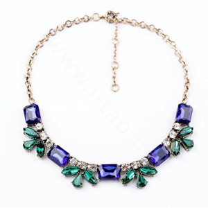 Retro Luxury Crystal Blue Gemstone Flower Pendant Choker Bib Statement Necklace Women Jewelry