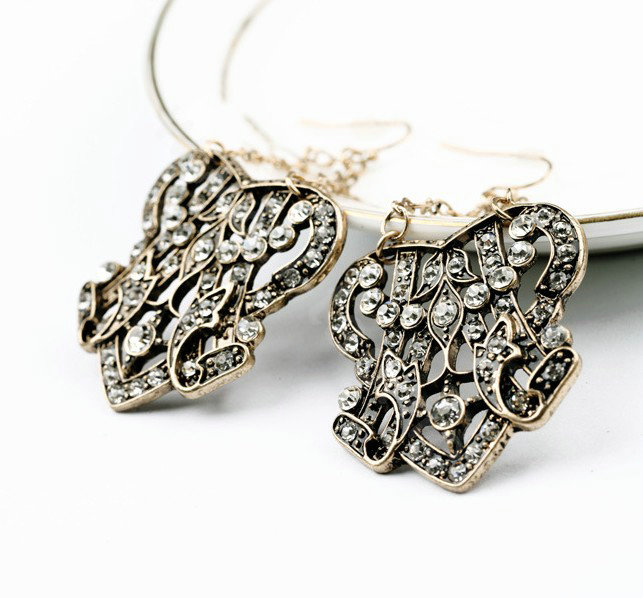 Vintage White Crystal Totem Dangle Earrings Gold Plated Women Fashion Jewelry