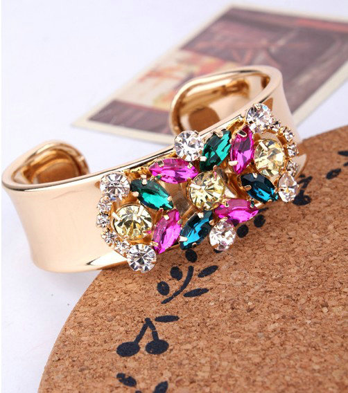 Women Retro Exaggeration Colored Gem Rhinestone Alloy GP Bracelet Jewelry - Gold