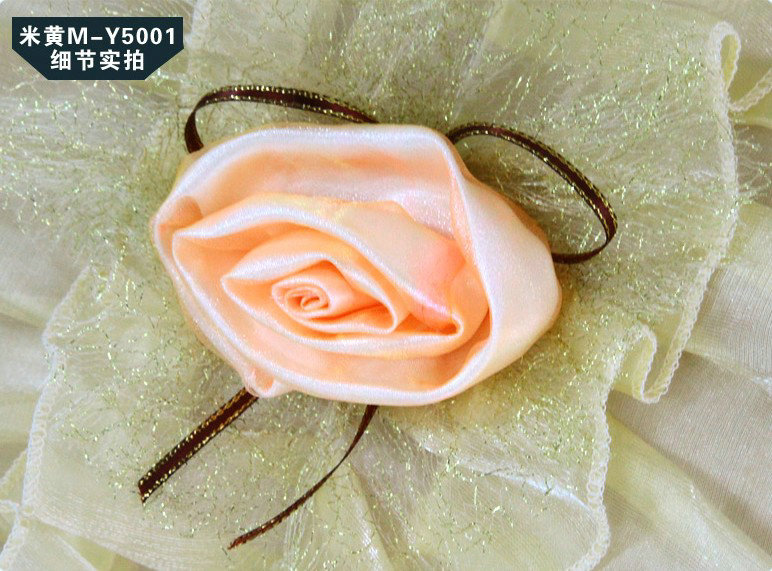 Fashion Lace 3D Flower Universal Automobile Car Seat Cover Velvet 18pcs - Yellow