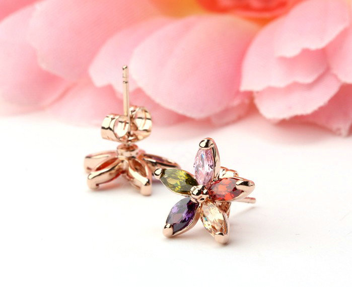 High Quality AAA Zircon Crystal Flower Gold Plated Stud Earrings Women Fashion Jewelry