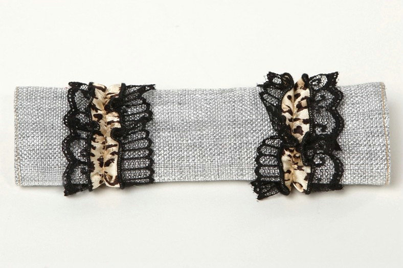 Elegant Bud Silk Velvet Automotive Seat Safety Belt Covers Car Decoration 2pcs - Grey