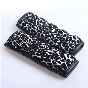 Luxury Swarovskii Leopard Print PU Leather Automobile Seat Safety Belt Covers Car Decoration 2pcs - White