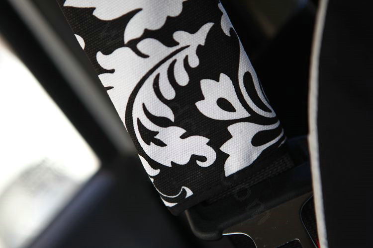 Personalised Canvas Cloth Cotton Lotus Flower Auto Seat Safety Belt Covers Car Decoration 2pcs - White