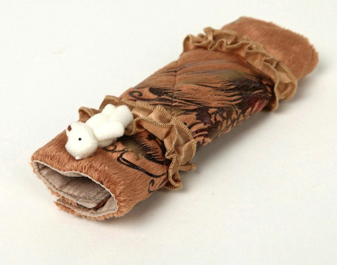 Pretty Bud Silk Velvet Automotive Seat Safety Belt Covers Car Decoration 2pcs - Brown