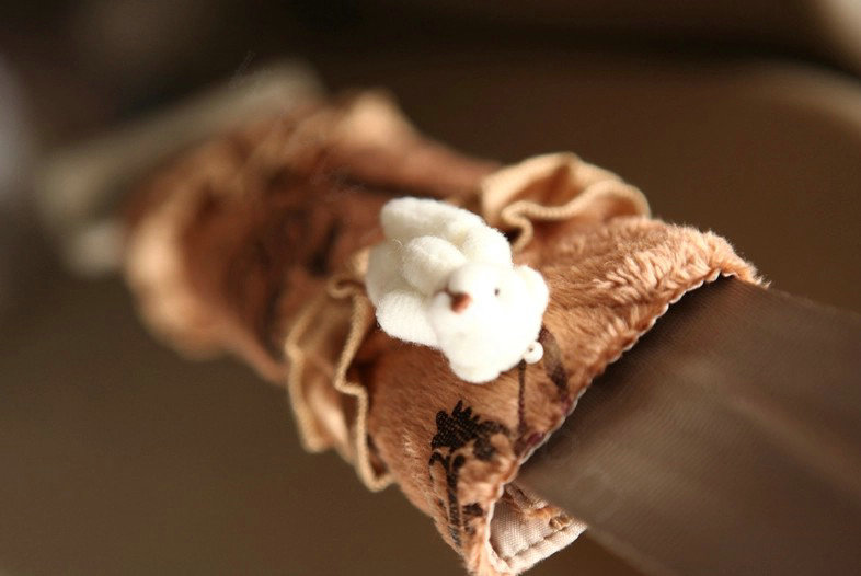 Pretty Bud Silk Velvet Automotive Seat Safety Belt Covers Car Decoration 2pcs - Brown