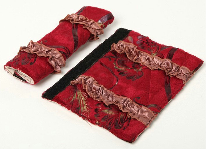 Pretty Bud Silk Velvet Automotive Seat Safety Belt Covers Car Decoration 2pcs - Red