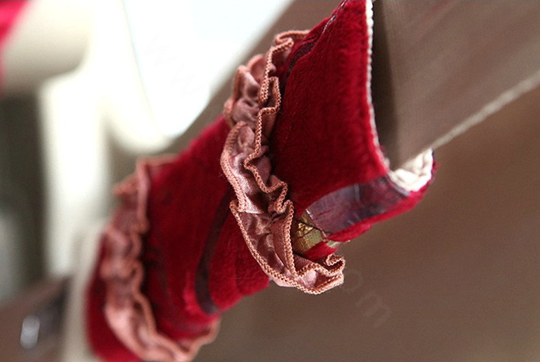 Pretty Bud Silk Velvet Automotive Seat Safety Belt Covers Car Decoration 2pcs - Red