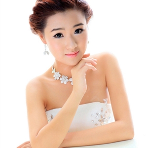 Luxury Unique Bride Flower Rhinestone Crystal Bridal Hair Crowns Tiaras Wedding Accessories