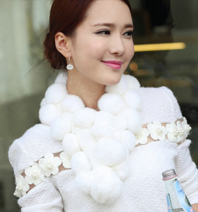 The New Rex Rabbit Fur Scarf Women Winter Neck Wrap Knitted Fur Ball Collar Muffler - White