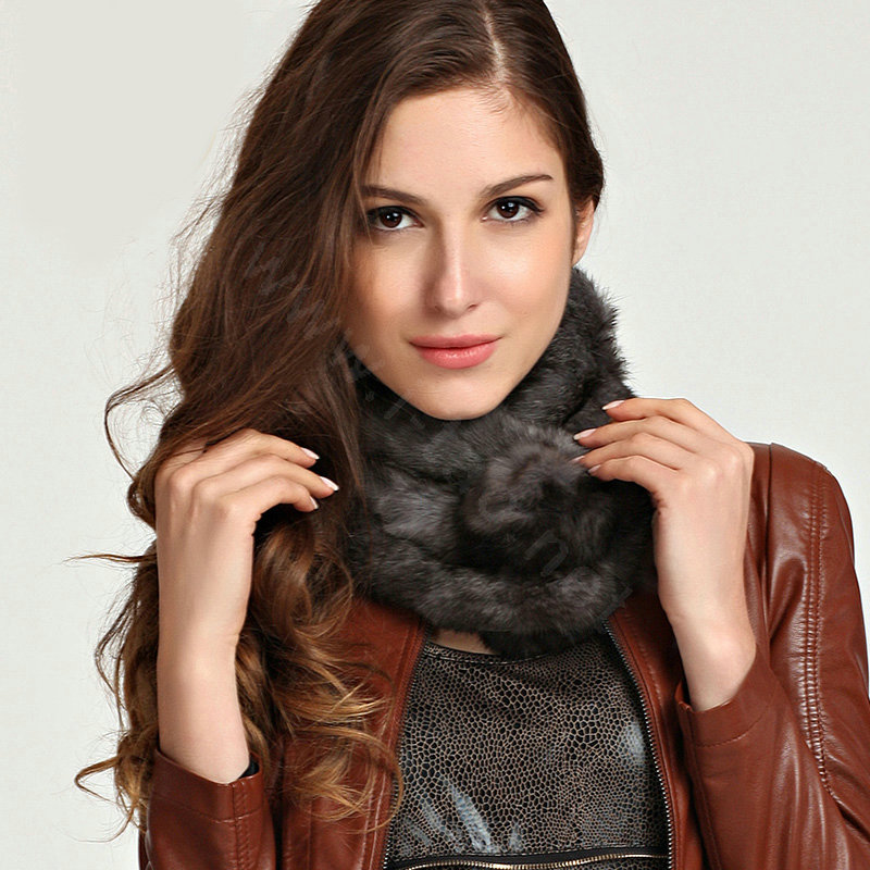 Top Grade Whole Rabbit Fur Scarf Women Winter Warm Neck Wrap Knitted Fur Ball Collar - Gray