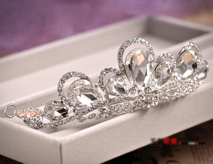 Beautiful Wedding Jewelry Sets for Bridal Crystal Flowers Tiara & Earrings & Rhinestone Necklace