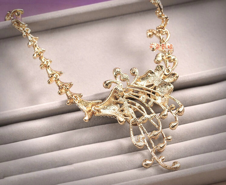 Classic Gold Plated Wedding Bridal Jewelry Butterfly Peacock Crystal Necklace Earrings Sets
