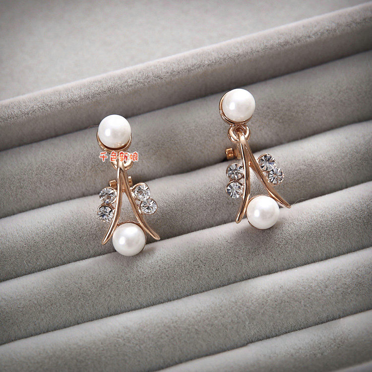 Classic Gold Wedding Bridal Accessories Simple Pearl Crystal Necklace Earrings Sets