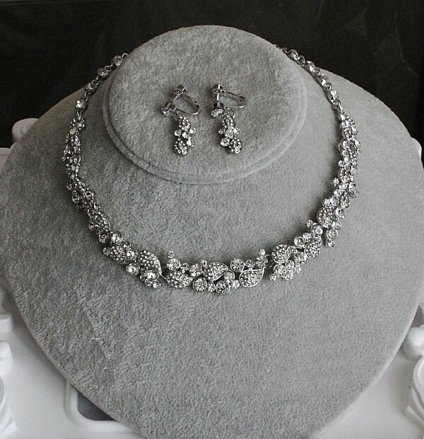 Classic High Quality Wedding Banquet Jewelry Sets Flower Stud Earrings & Bridal Crystal Necklace