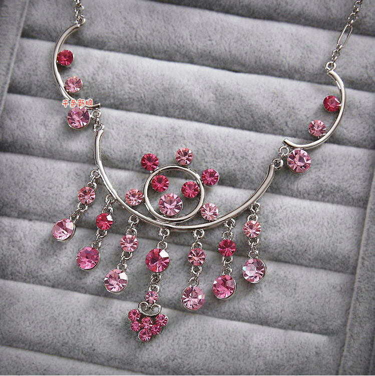 Classic Pink Wedding Bridal Accessories Elegant Tassel Crystal Necklace Earrings Sets