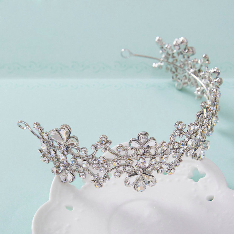 Classic Wedding Jewelry Flower Crystal Tiaras Bridal Princess Crown Rhinestone Hair Accessories