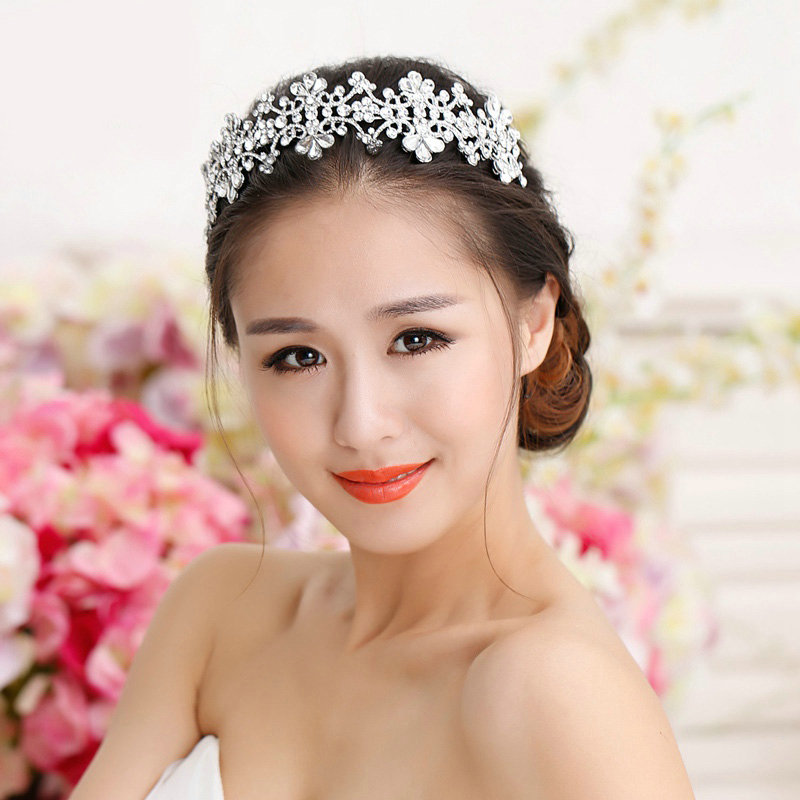 Classic Wedding Jewelry Flower Crystal Tiaras Bridal Princess Crown Rhinestone Hair Accessories