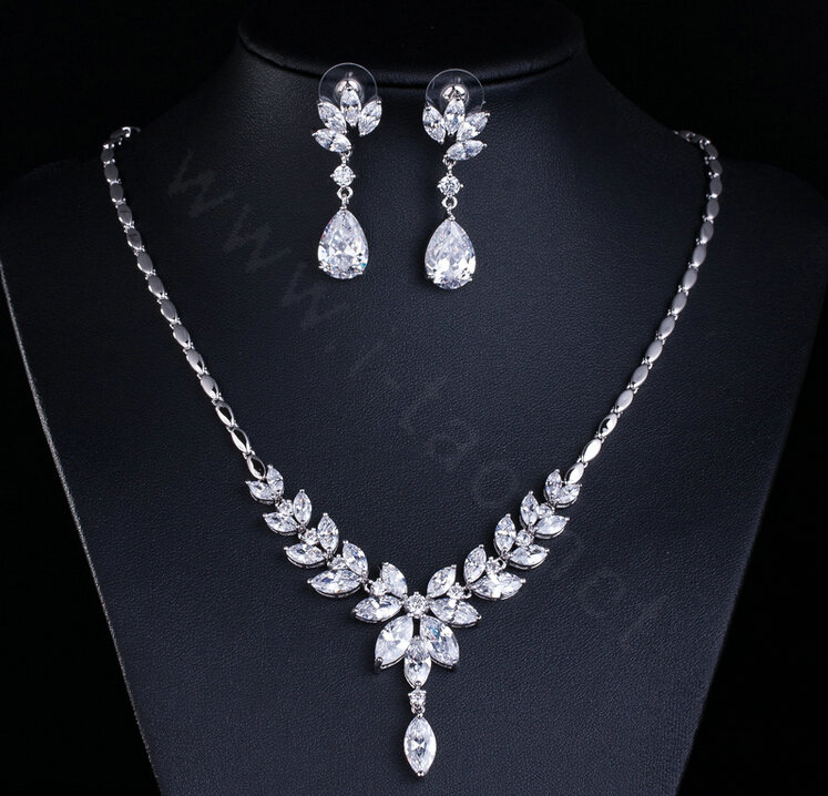 Elegant Banquet Wedding Jewelry Sets Flower Diamond Earrings & Bridal Zircon Statement Necklace