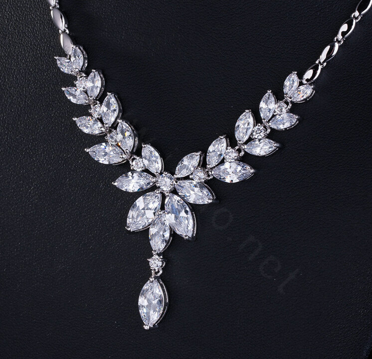 Elegant Banquet Wedding Jewelry Sets Flower Diamond Earrings & Bridal Zircon Statement Necklace