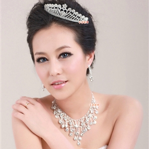 Elegant Wedding Jewelry Sets for Bridal Crystal Flower Tiara & Earrings & Rhinestone Tassel Necklace