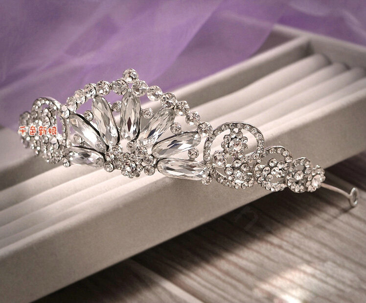 Elegant Wedding Jewelry Sets for Bridal Crystal Tiara & Earrings & Rhinestone Tassel Necklace