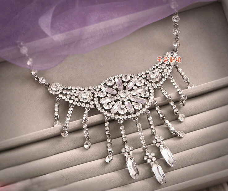 Elegant Wedding Jewelry Sets for Bridal Crystal Tiara & Earrings & Rhinestone Tassel Necklace