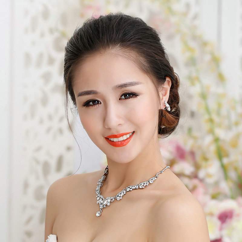 High Quality Fashion Wedding Banquet Jewelry Sets Crystal Stud Earrings & Bridal Necklace