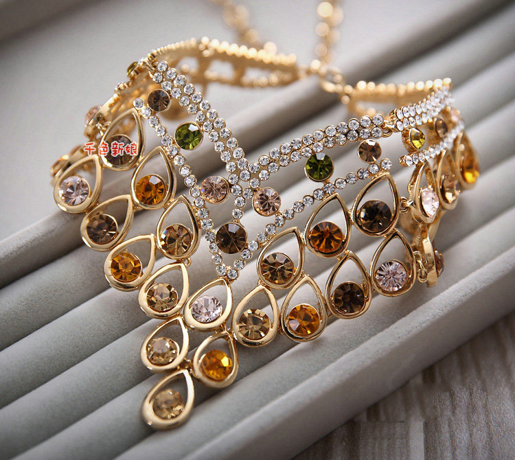 Luxurious Champagne Wedding Bridal Jewelry Elegant Crystal Necklace Earrings Sets