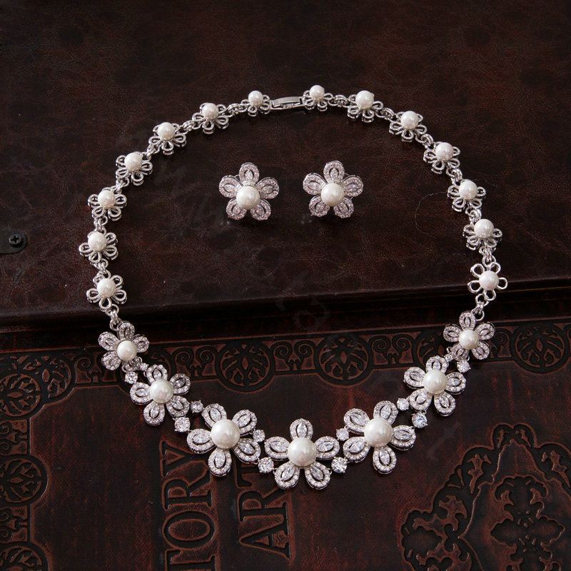 Luxury Banquet Wedding Jewelry Sets Crystal Pearl Hollow Flower Earrings & Bridal Zircon Statement Necklace