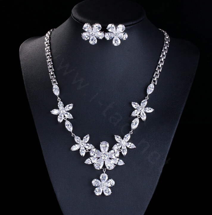 Luxury Banquet Wedding Jewelry Sets Diamond Flower Stud Earrings & Bridal Zircon Pendant Necklace