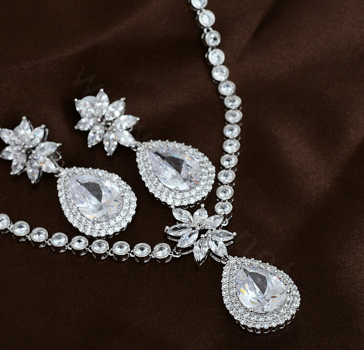 Luxury Banquet Wedding Jewelry Sets Diamond Flower Water-drop Earrings & Bridal Zircon Statement Necklace