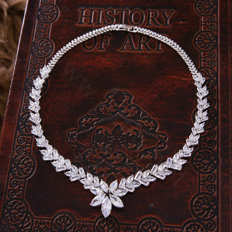 Luxury Banquet Wedding Jewelry Sets Flower Crystal Stud Earrings & Bridal AAA+ Zircon Statement Necklace