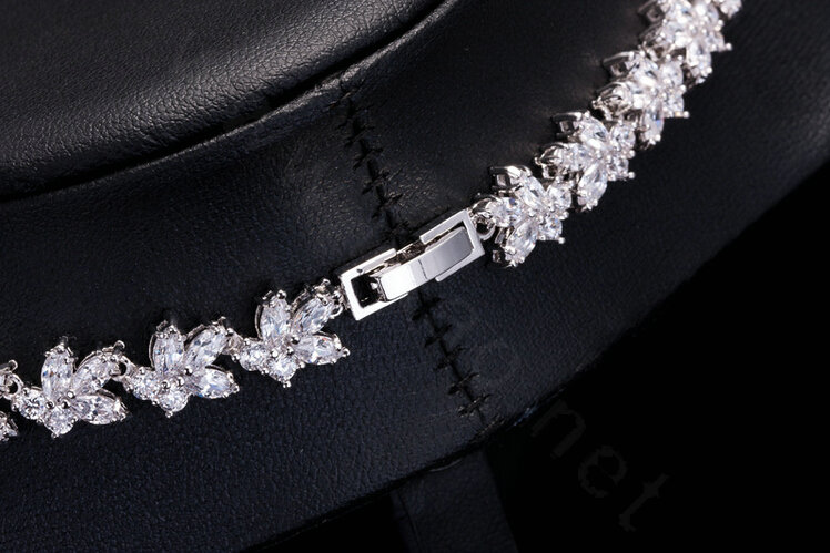 Luxury Banquet Wedding Jewelry Sets Water-drop Stud Earrings & Bridal Zircon Diamond Pendant Necklace