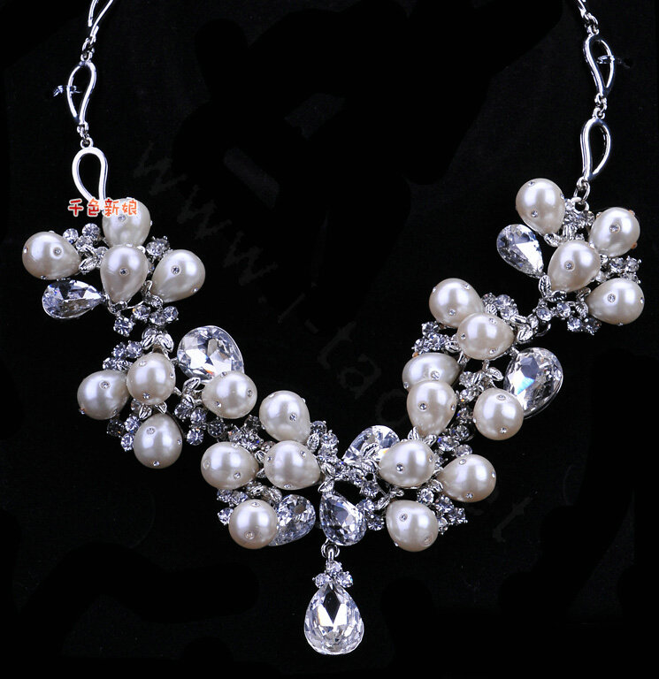 Luxury Elegant Wedding Jewelry Sets Flower Crystal Tiara & Earrings & Bridal Pearl Necklace