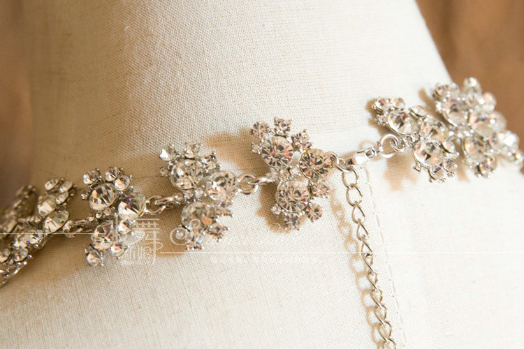 Luxury Fashion Wedding Jewelry Crystal Flower Bridal Necklace Rhinestone Tassel Shoulder Accessories
