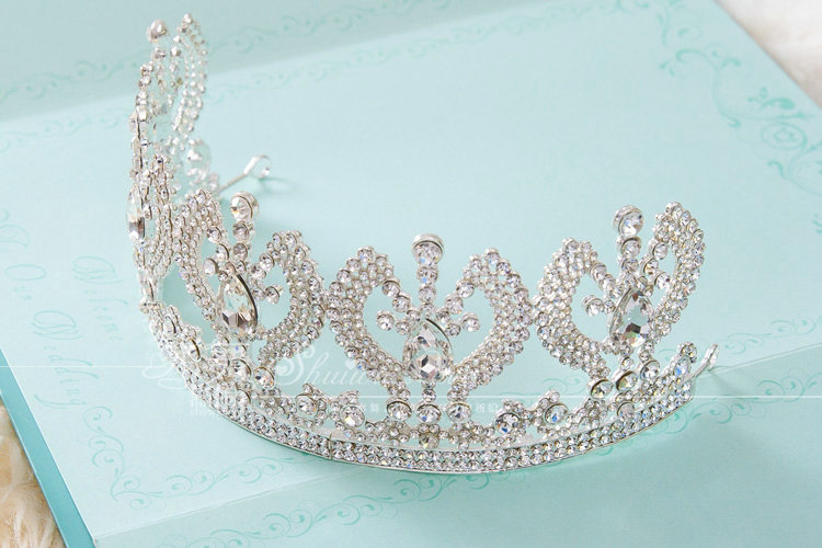 Luxury Retro Wedding Jewelry Large Crystal Tiaras Bridal Rhinestone Crown Hair Accessories